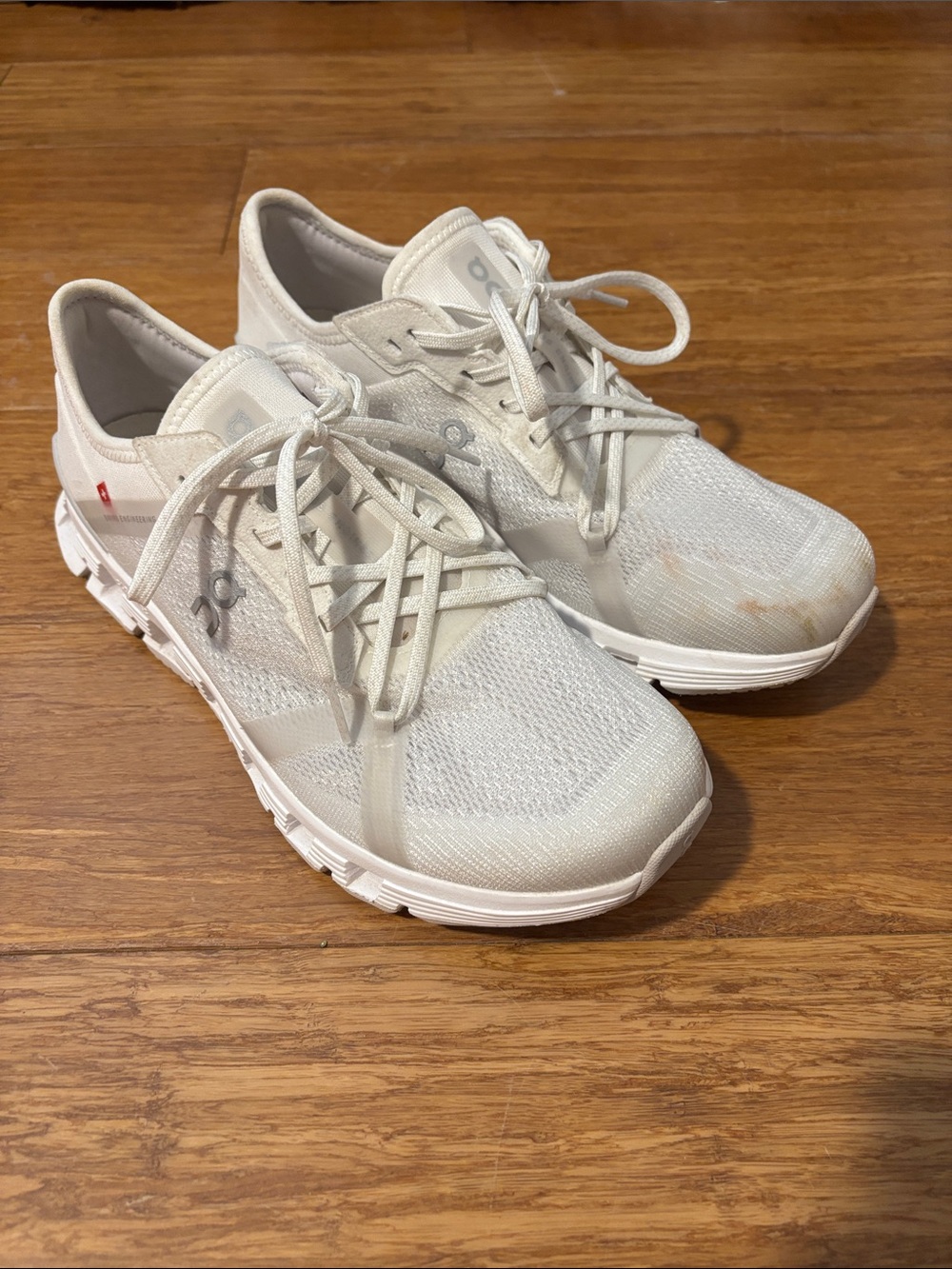 Women’s Size 8.5 On Clouds